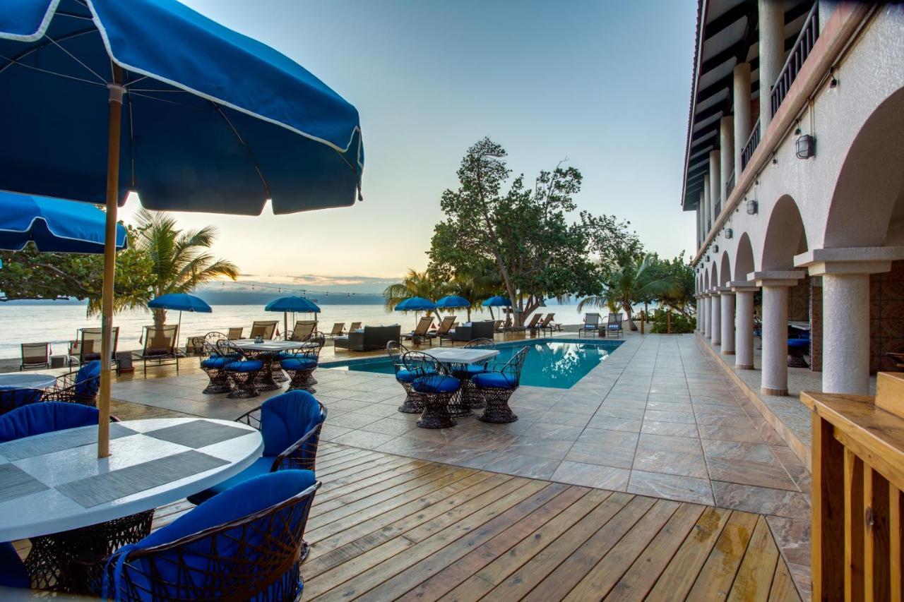 Mariposa Belize Beach Resort Placencia Exteriör bild