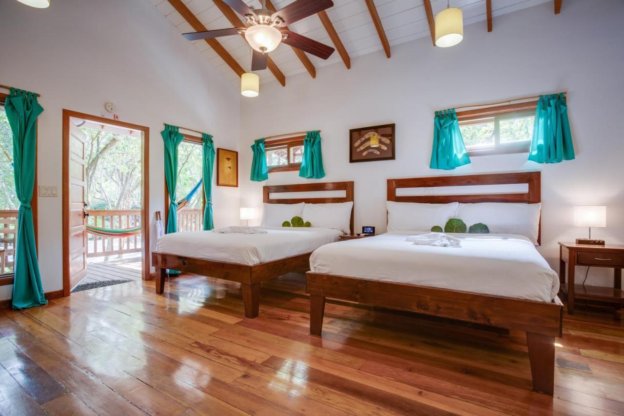 Mariposa Belize Beach Resort Placencia Exteriör bild